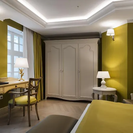 Relais Le Chevalier 4*