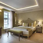 Hotel Relais Le Chevalier 4*