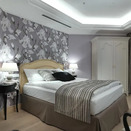 Готель Relais Le Chevalier