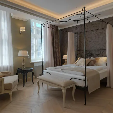 Relais Le Chevalier Hotel