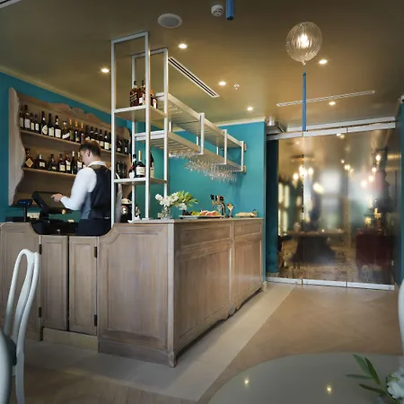 Relais Le Chevalier فندق ريغا