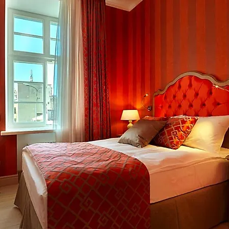 Relais Le Chevalier 4*