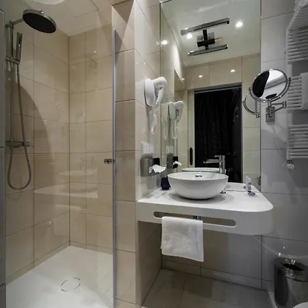 Relais Le Chevalier Szálloda 4*