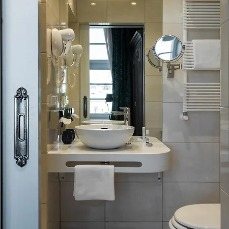 Hotel Relais Le Chevalier 4*