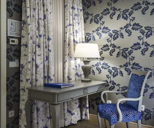 Viesnīca Relais Le Chevalier 4*