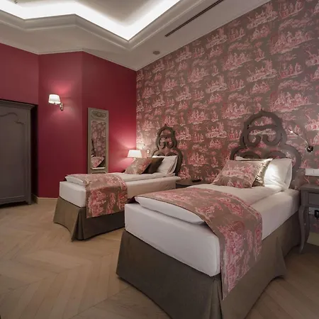 Relais Le Chevalier Готель