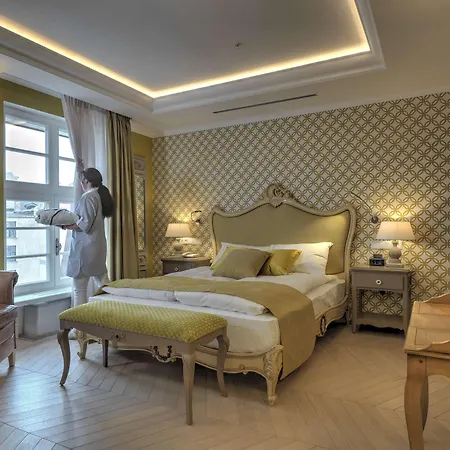 Relais Le Chevalier Готель 4*