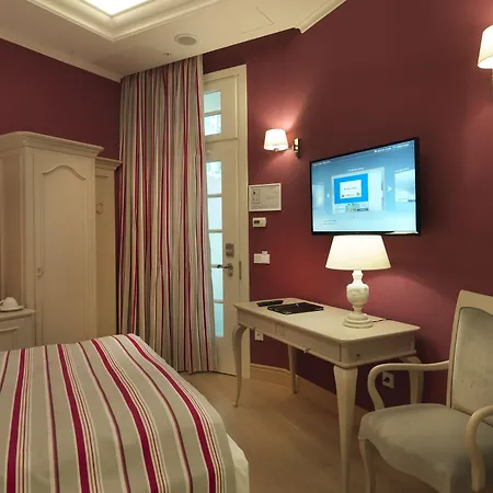 Готель Relais Le Chevalier 4*